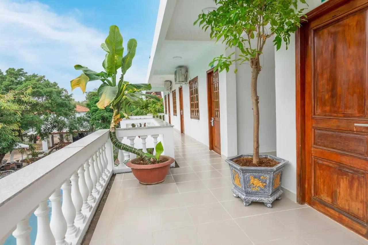Caroline Resort 头顿