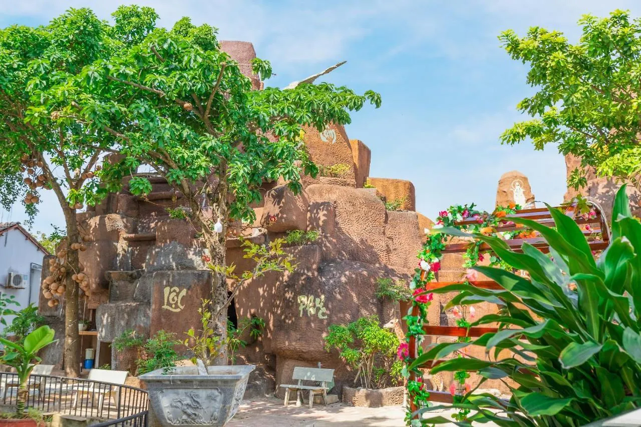 Caroline Resort 头顿